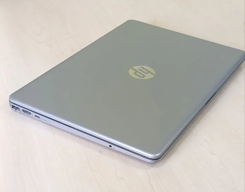 HP 250 G8