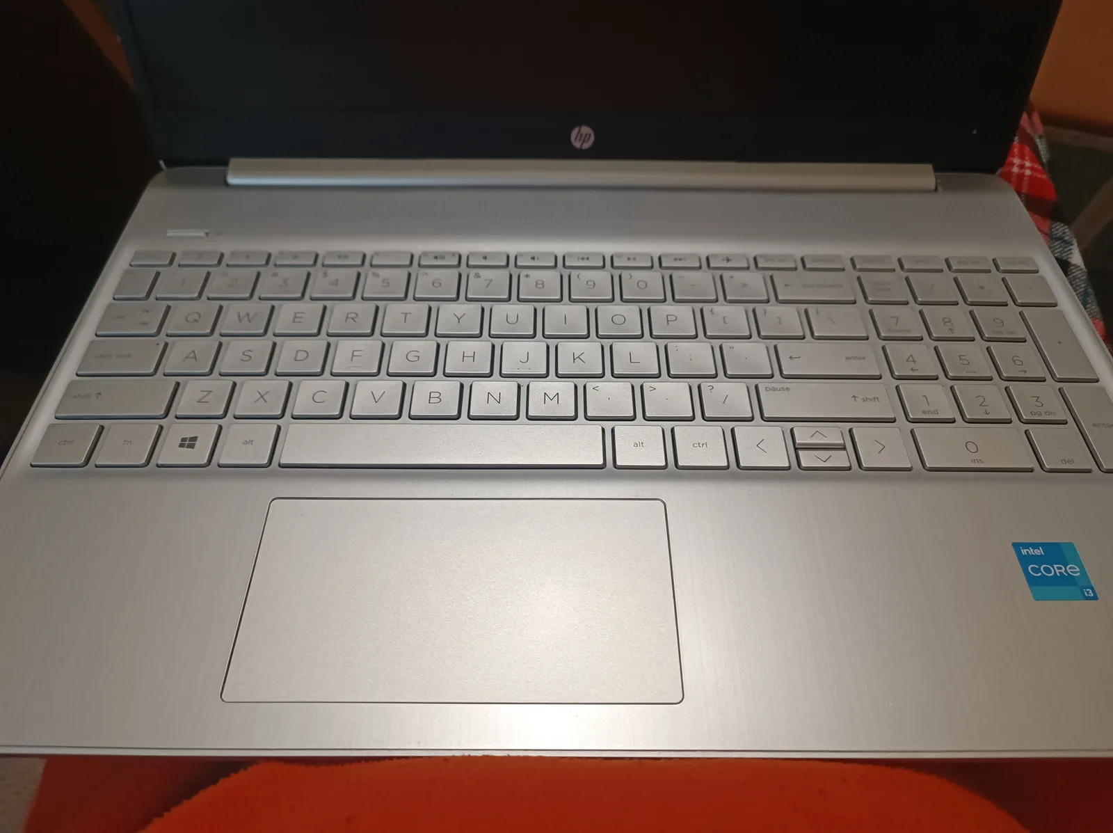 HP 15-DY2046MS (4W2K0UA)