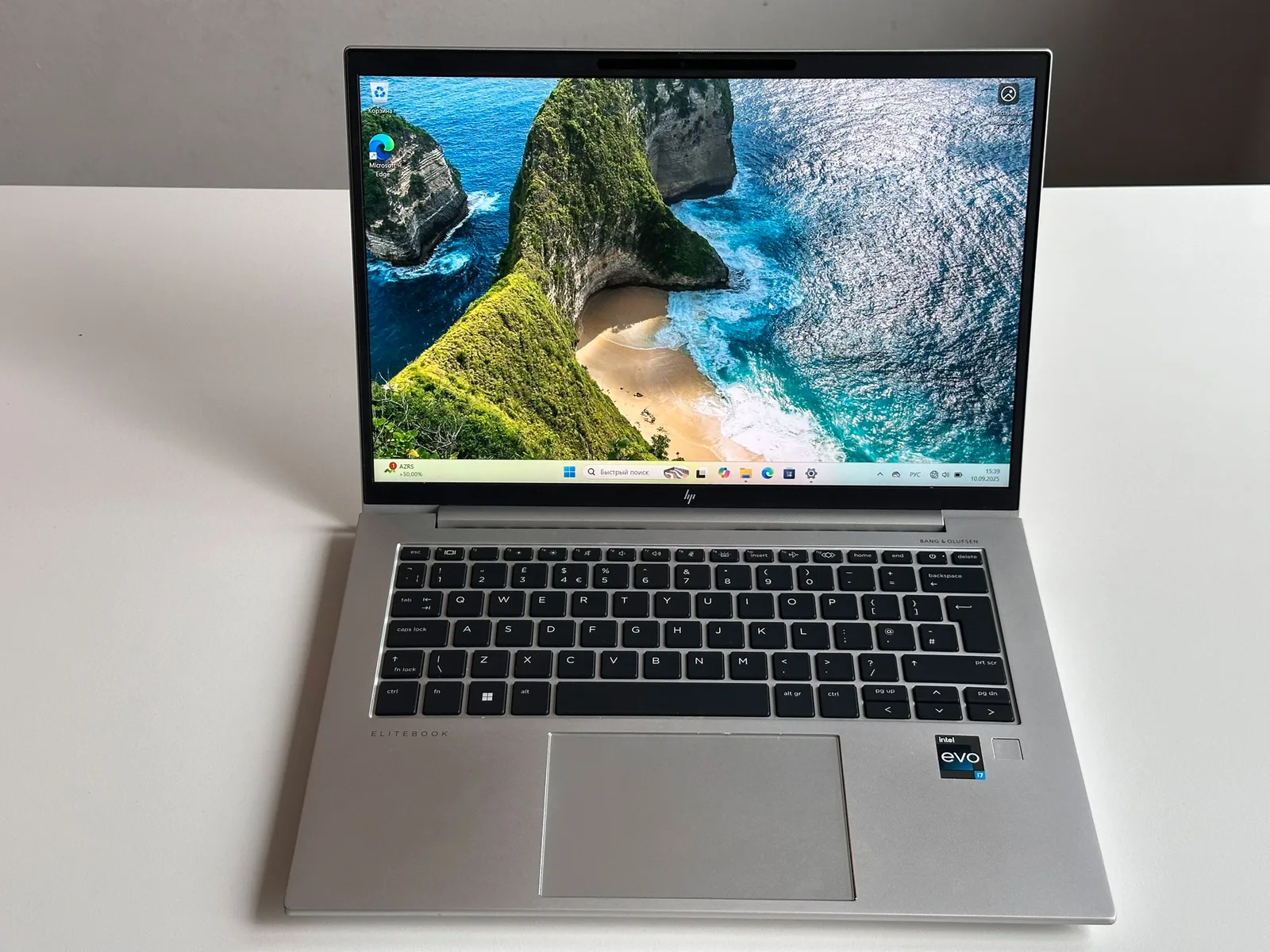 HP EliteBook 840 G9 (6T128EA)