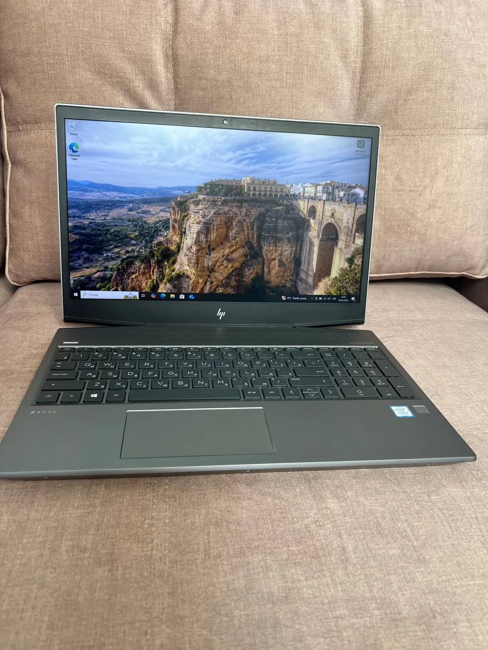 HP ZBook 15v G5 (3JL54AV)