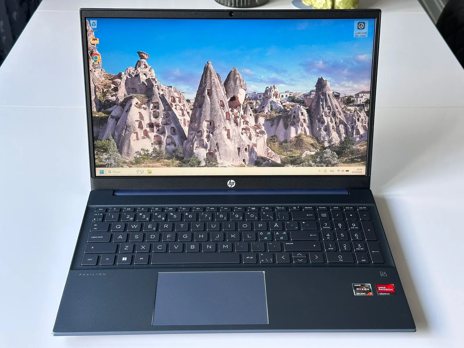HP Pavilion Laptop 15-eh3004no (81H83EA)