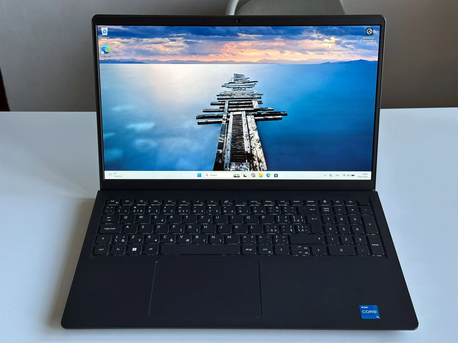 Dell Latitude 3520