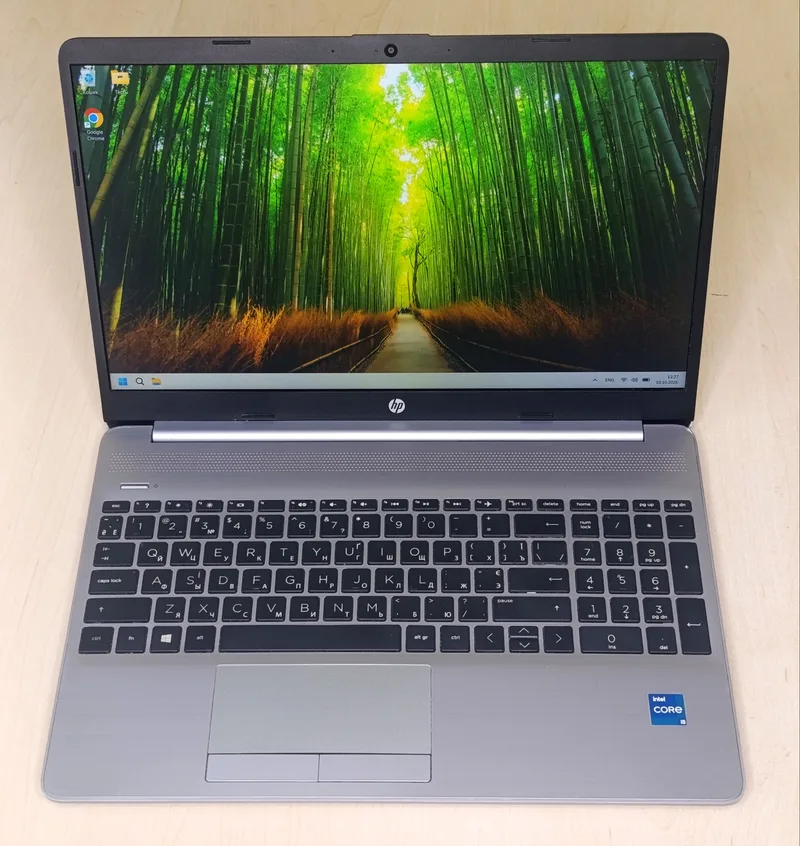 HP 250 G8