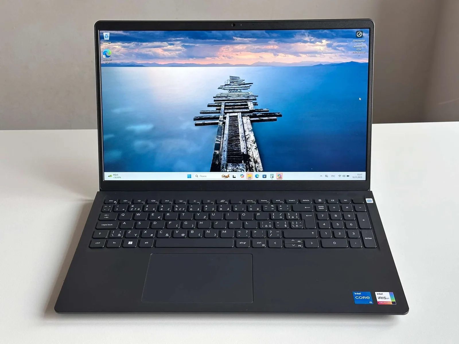Dell Vostro 15 3530 (VKX9W)