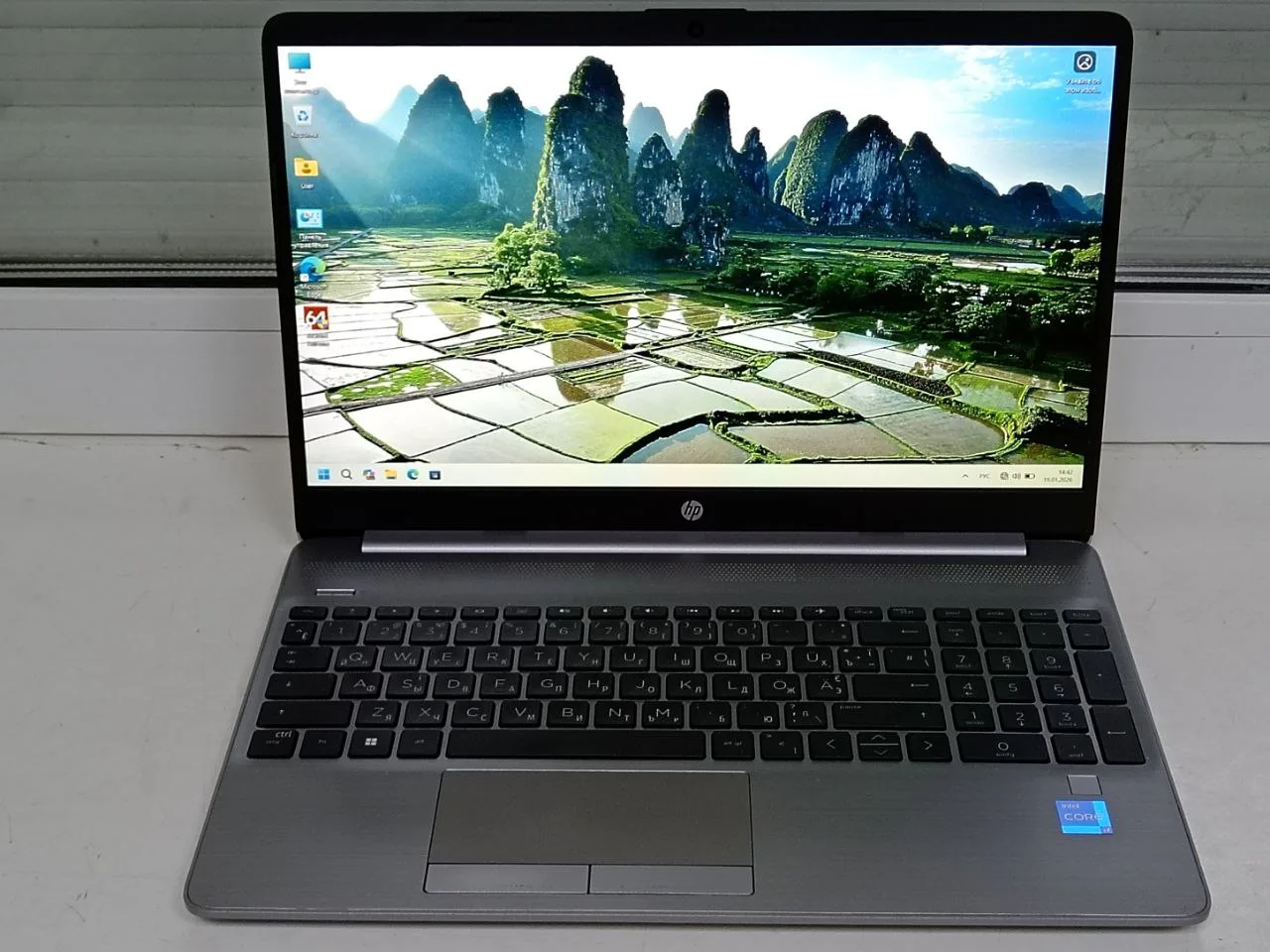 HP 250 G9