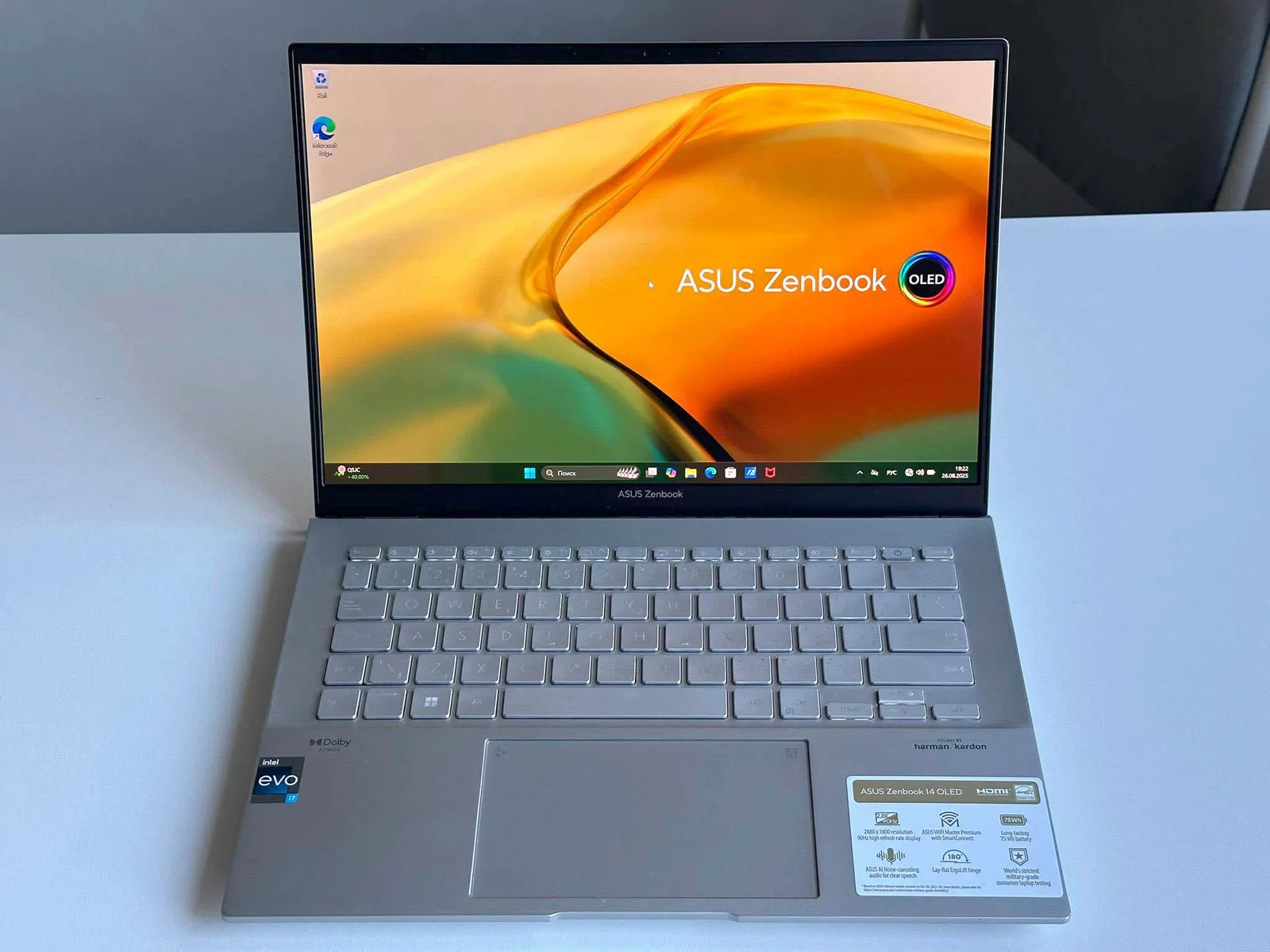 ASUS Zenbook 14 OLED UX3402V
