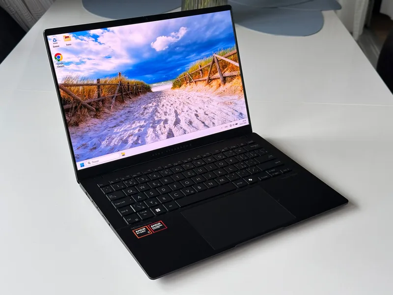 ASUS Vivobook S 14 OLED M5406UA-OLED032W