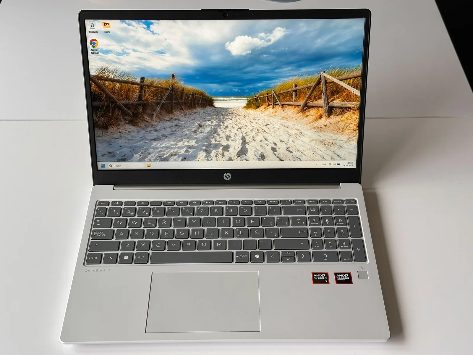 HP OmniBook 3 Laptop Next Gen AI 15-fn0002ns (BZ8Z9EA)