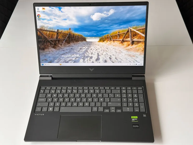HP Victus Gaming Laptop 16-r0019ns (836P6EA)