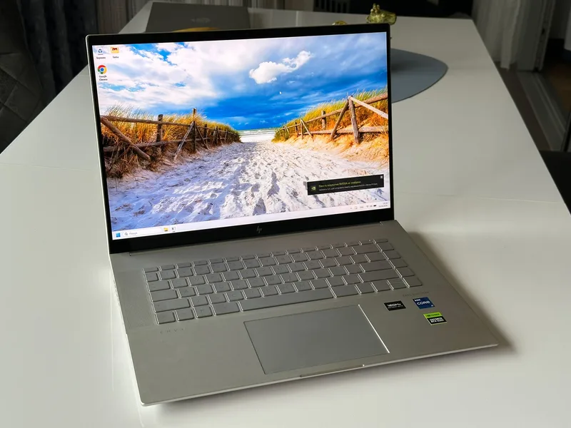 HP ENVY Laptop 16-h1000ns (836G8EA)