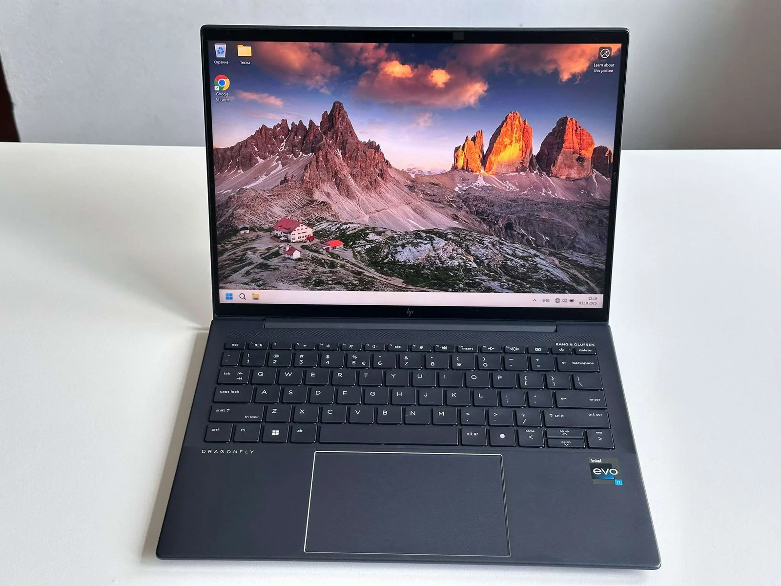 HP Dragonfly G4 (818W1EA)