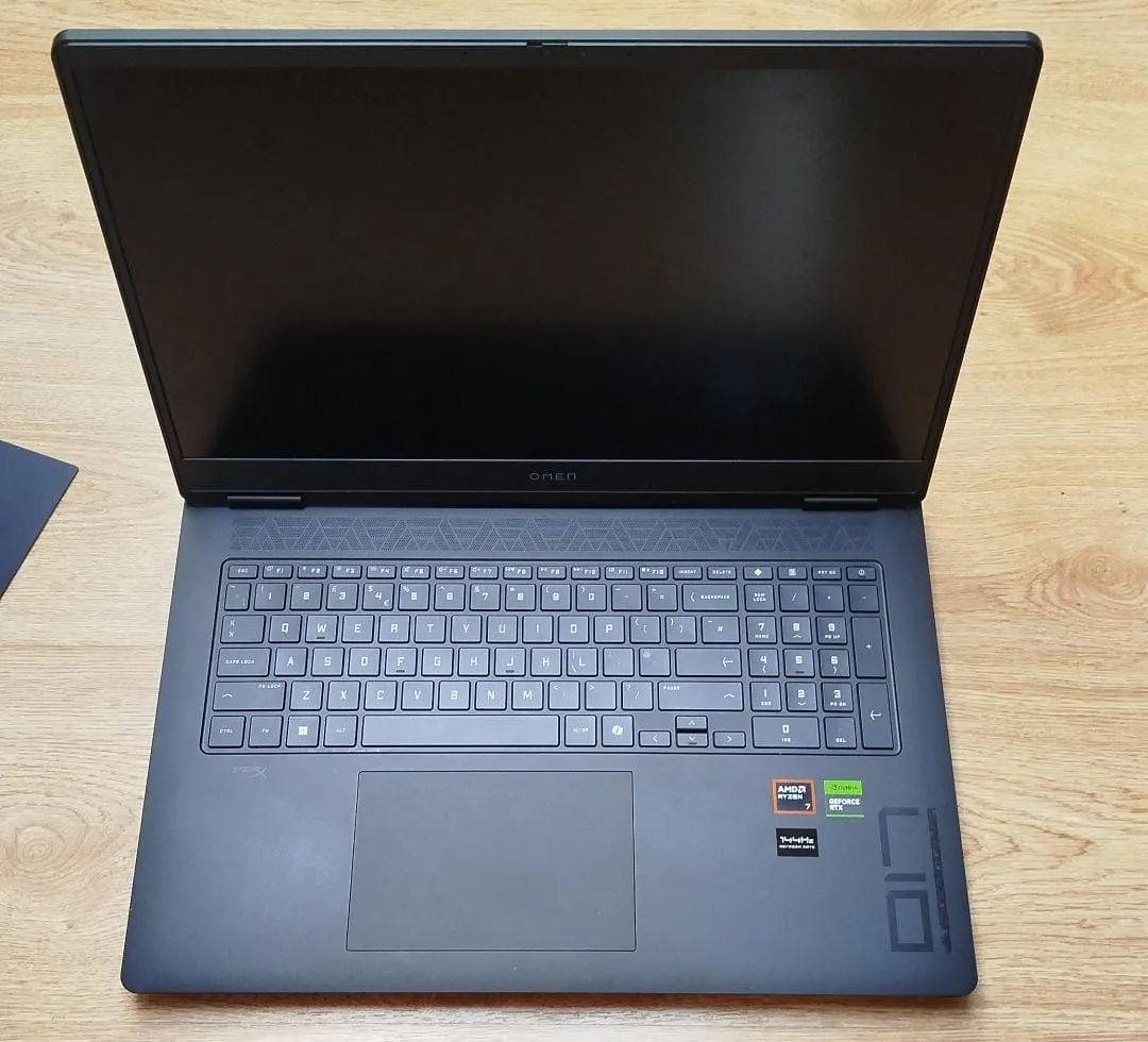 HP OMEN 17-db0012na (A2DK7EA)