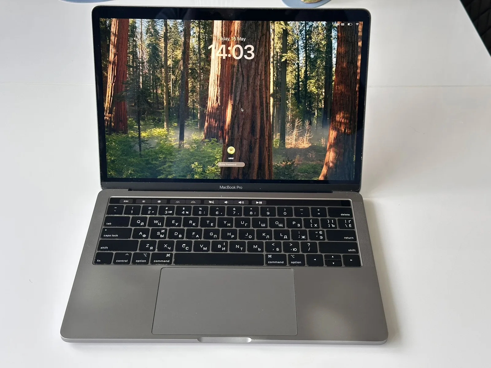 MacBook Pro 13 (2019)