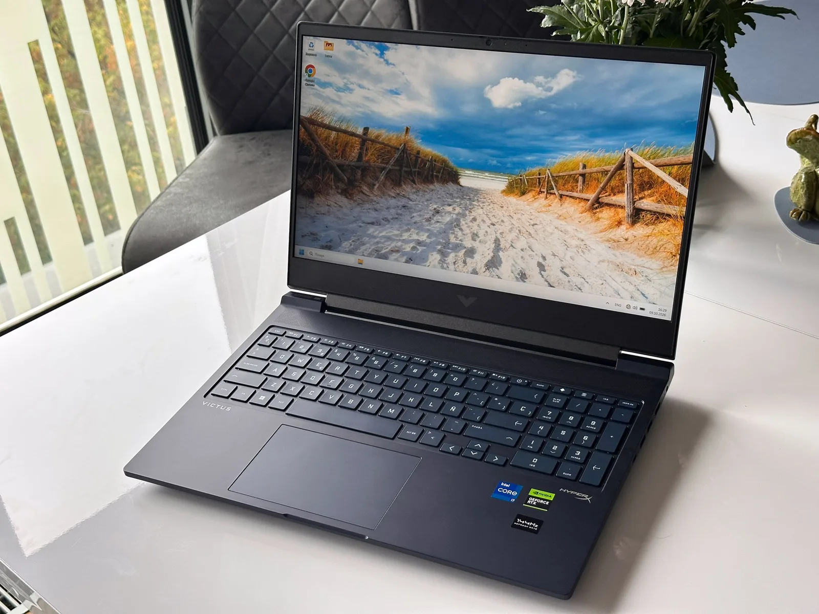 Victus by HP Gaming Laptop 16-r1030ns (A5KZ1EA)